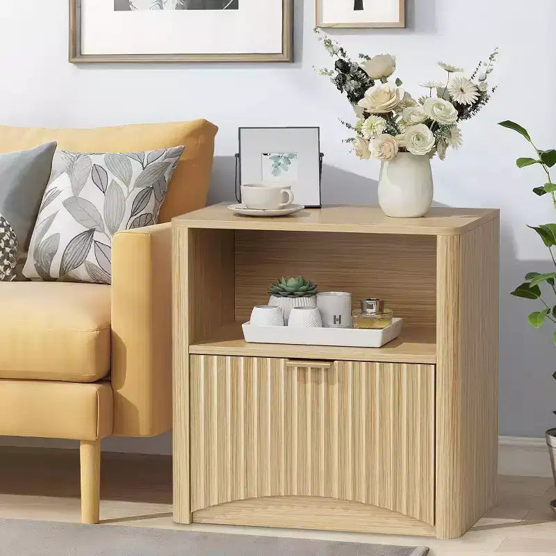 Table de chevet cannelée avec tiroir et espace de rangement ouvert, table de chevet en bois de style Mid-Century Modern