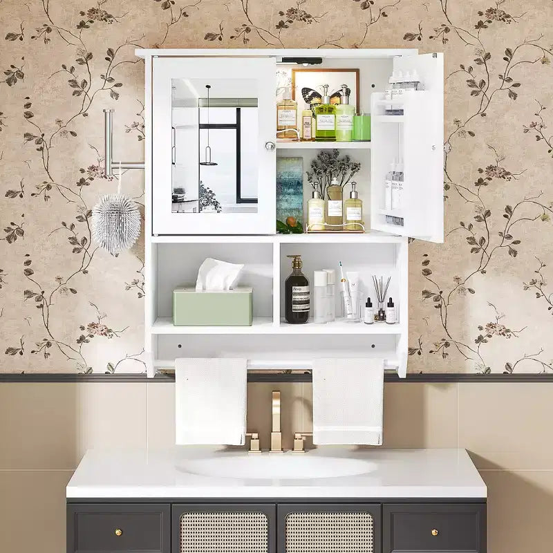 Meuble Haut de Salle de Bain avec Lumière à Détecteur, Armoire à Pharmacie Murale avec Étagères de Rangement et Porte-Serviettes pour Salle de Bain ou Buanderie, Blanc