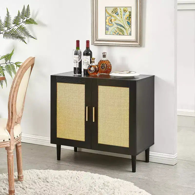 JVNOXK Buffet avec portes en rotin naturel et étagères réglables Meuble de rangement en rotin pour chambres et salons Noir