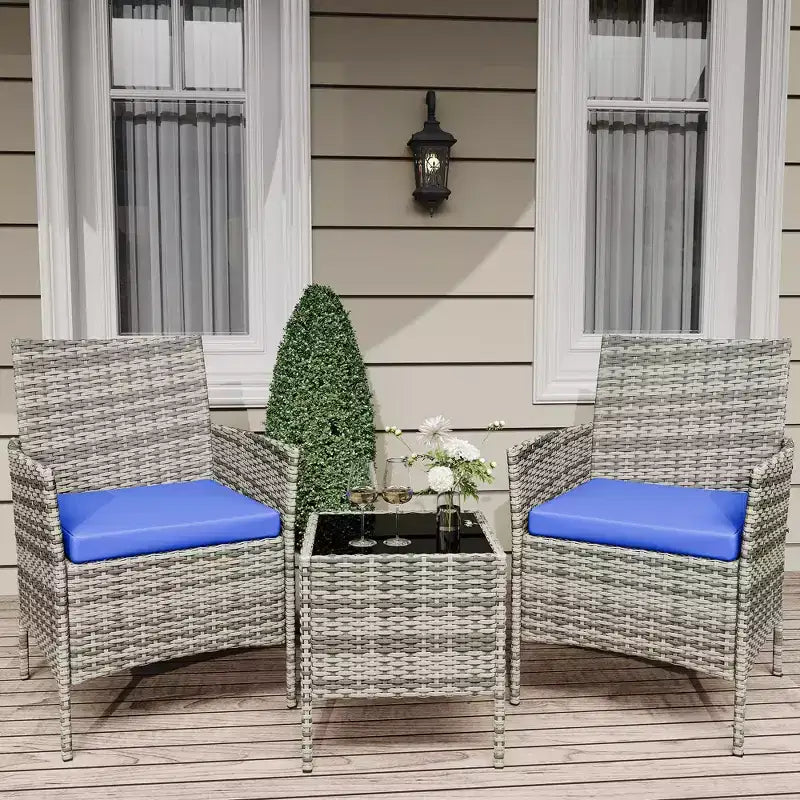 Ensemble de 3 meubles de patio extérieur, chaises en rotin PE avec coussins moelleux et table basse en verre trempé, ensemble de patio toutes saisons